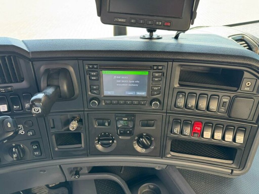 Scania  (15)