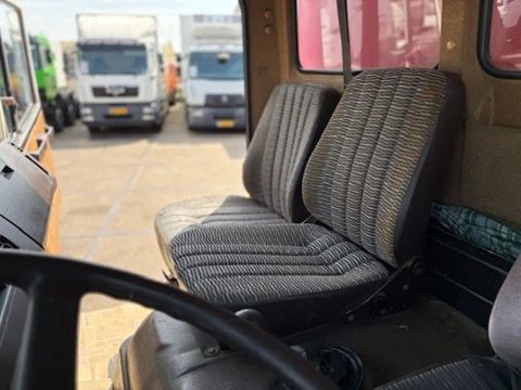 Mercedes-Benz K 6-CILINDER FULL STEEL WITH TENT BOX / CATTLE BOX (MANUAL GEARBOX / FULL STEEL SUSPENSION) | Engel Trucks B.V. [11]