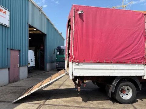 Mercedes-Benz K 6-CILINDER FULL STEEL WITH TENT BOX / CATTLE BOX (MANUAL GEARBOX / FULL STEEL SUSPENSION) | Engel Trucks B.V. [13]