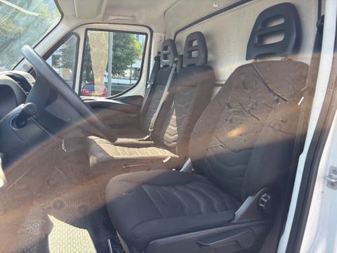 Iveco 35C15 3.0 Bakwagen 1000KG Laadklep Zijdeur Airco ( 4,20 L 2,05 B 2,20 H ) | Van Nierop BV [14]