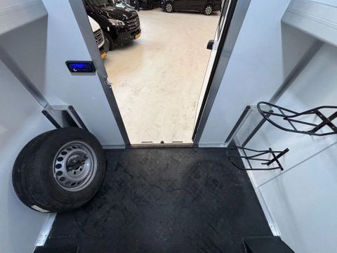 Mercedes-Benz 317CDI Paardenwagen/Veewagen Hengsten Uitvoering Automaat Airco Xenon NIEUW | Van Nierop BV [18]
