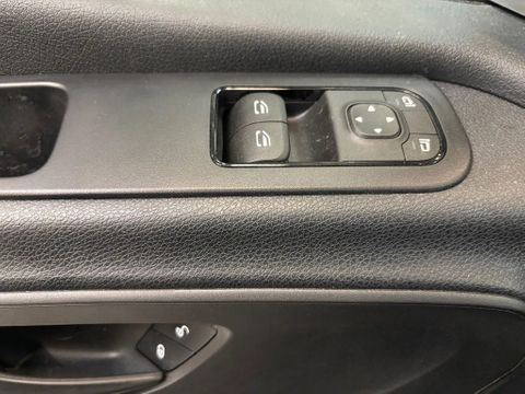 Mercedes-Benz 317CDI Paardenwagen/Veewagen Hengsten Uitvoering Automaat Airco Xenon NIEUW | Van Nierop BV [24]