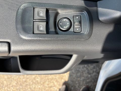 Renault 2.3DCI L3H2 Glasresteel Airco Navi Cruisecontrol Trekhaak NIEUW ONGEBRUIKT BPM VRIJ | Van Nierop BV [15]