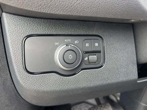 Mercedes-Benz 319CDI L2H2 Automaat Airco Led/Xenon Cruisecontrol 3500KG Trekhaak BPM VRIJ | Van Nierop BV [16]