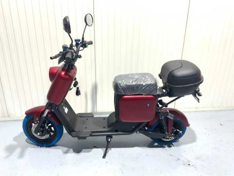 Q3  | Used Machinery Trading B.V. [2]