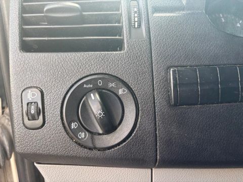 Volkswagen 2.0TDI Bakwagen 1000KG Laadklep Zijdeur Airco Cruisecontrol Trekhaak | Van Nierop BV [13]