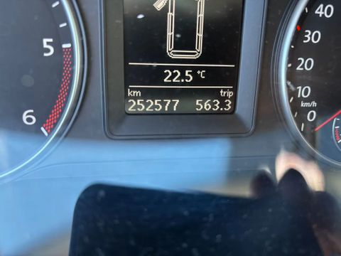 Volkswagen 2.0TDI L2H1 Dubbelcabine DSG Automaat Airco Cruisecontrol Trekhaak 140PK | Van Nierop BV [13]