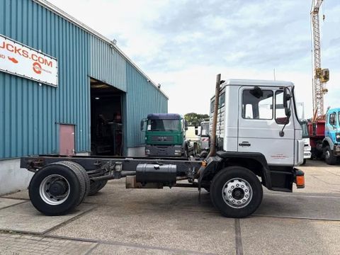 MAN 18.232 4x2 FULL STEEL CHASSIS (MANUAL GEARBOX / FULL STEEL SUSPENSION / REDUCTION AXLE) | Engel Trucks B.V. [4]