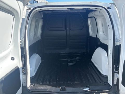Nissan N-Connecta L1 45 kWh Automaat Airco Cruisecontrol NIEUW BPM VRIJ | Van Nierop BV [9]