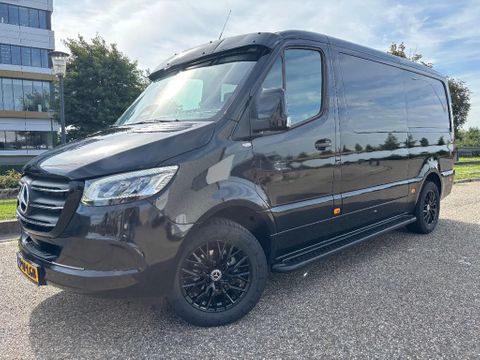 Mercedes-Benz 319CDI L2H1 Dubbelcabine 6+1 Pers Automaat Airco Cruisecontrol Led/Xenon 3500KG Trekhaak NIEUW BPM VRIJ | Van Nierop BV [2]