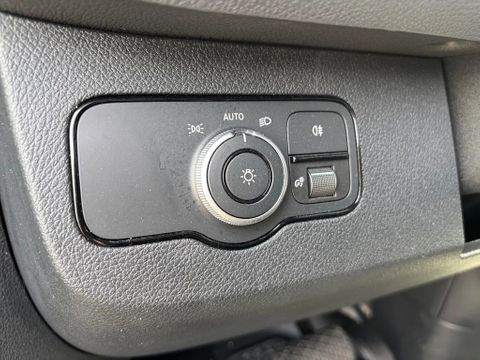 Mercedes-Benz 319CDI L2H1 Dubbelcabine 6+1 Pers Automaat Airco Cruisecontrol Led/Xenon 3500KG Trekhaak NIEUW BPM VRIJ | Van Nierop BV [20]