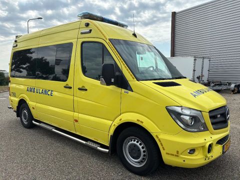 Mercedes-Benz 319CDI L2H2 Ambulance V6 Automaat Airco Cruisecontrol EURO 6 MARGE | Van Nierop BV [3]