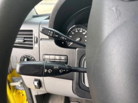 Mercedes-Benz 319CDI L2H2 Ambulance V6 Automaat Airco Cruisecontrol EURO 6 MARGE | Van Nierop BV [31]