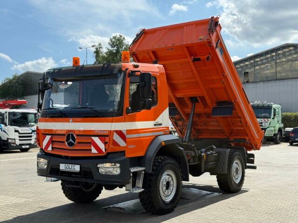 Mercedes-Benz  (11)