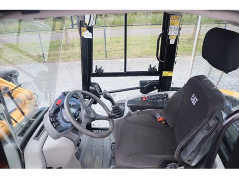 Caterpillar
906M | BUCKET | FORKS | HIGHFLOW | 35 KM/H | Hulleman Trucks [17]