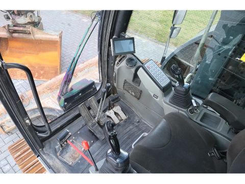 Liebherr
R920 K LC COMPACT | BLADE | ROTOTILT | OILQUICK | MAGNET | Hulleman Trucks [18]