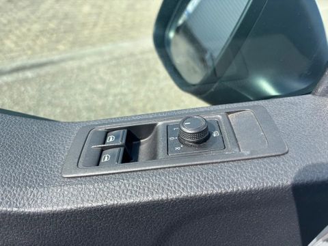 Volkswagen Transporter 2.0TDI L2H1 8+1 Personenbus Airco PRIJS INCLUSIEF BTW BPM | Van Nierop BV [10]