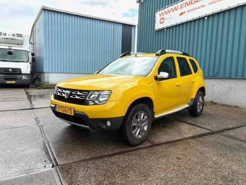 Dacia 1.5DCI 4x4 MINI MPV (6 GEARS MANUAL GEARBOX / AIRCONDITIONING / CRUISE CONTROL / ETC.) | Engel Trucks B.V. [1]
