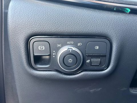 Mercedes-Benz Avanatgarde 300 d L3H1 AMG Dubbelcabine Airmatic Automaat Airco Navi FACE LIFT | Van Nierop BV [14]
