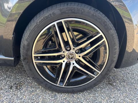 Mercedes-Benz Avanatgarde 300 d L3H1 AMG Dubbelcabine Airmatic Automaat Airco Navi FACE LIFT | Van Nierop BV [3]