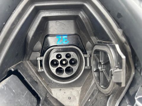 Renault ZE L1H1 Automaat 27920KM 170KM ACTIERADIUS | Van Nierop BV [10]