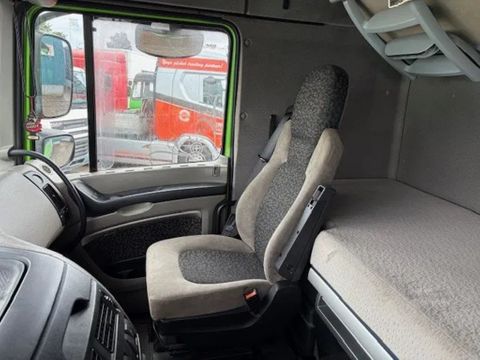 DAF 8x2 CHASSIS WITH MULTILIFT SYSTEM (ZF16 MANUAL GEARBOX / MX-BRAKE / 9.000 KG. FRONT-AXLE / LIFT-AXLES / FRIDGE / ETC.) | Engel Trucks B.V. [13]