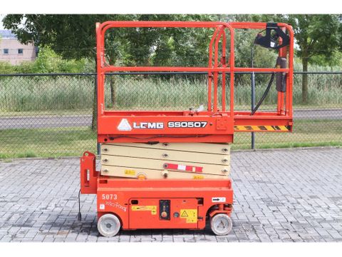 LGMG
SS0507 | 6.3 METER | 230 KG | GS-1330 | ES1330 | Hulleman Trucks [4]