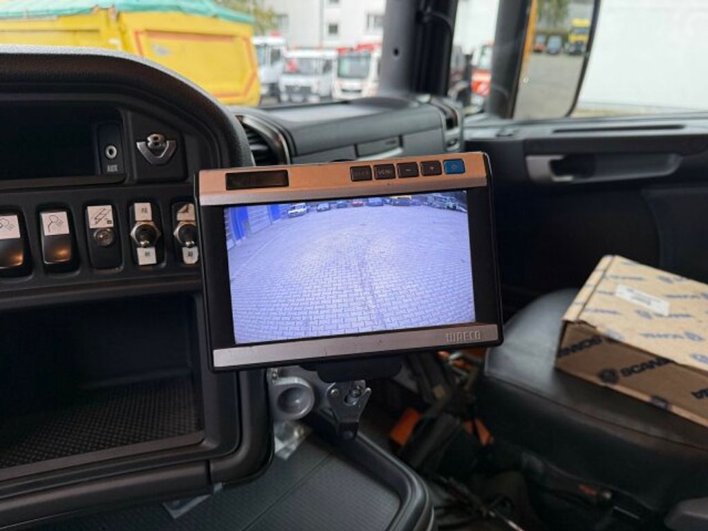 Scania  (14)