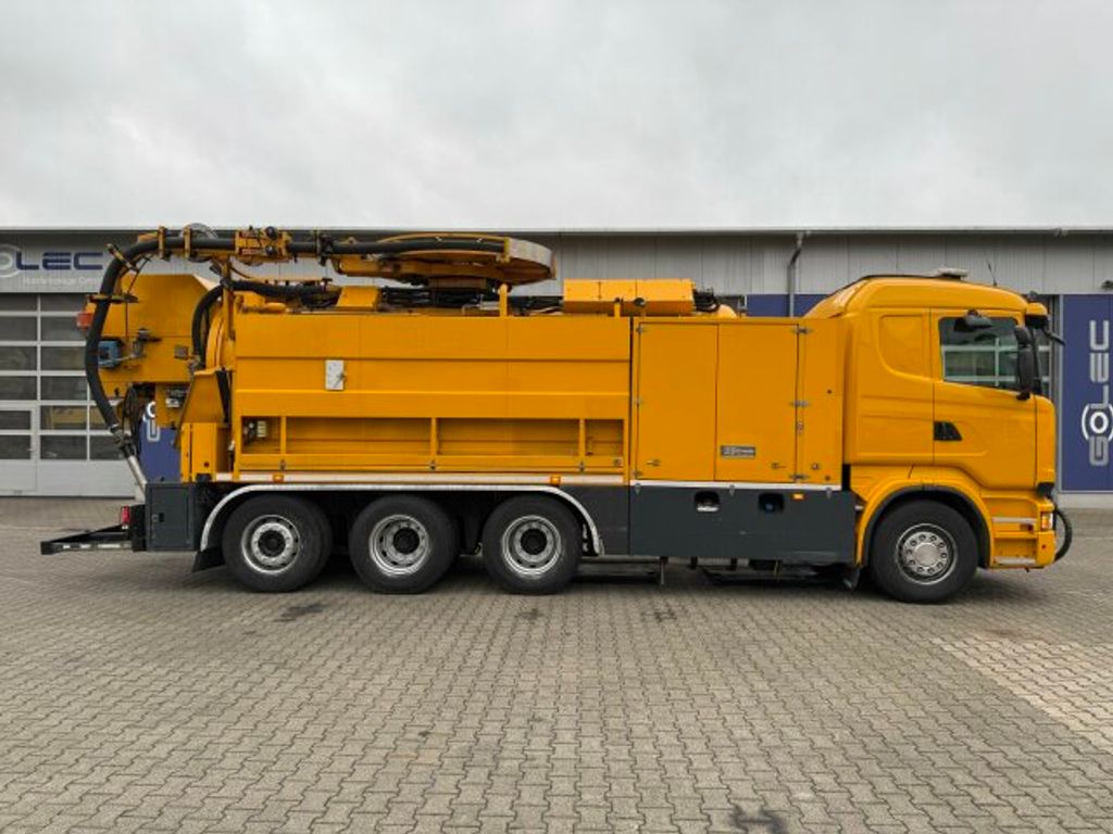 Scania  (2)