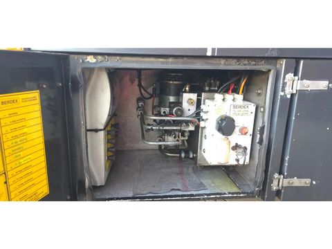 Berdex Berdex 3-4 floors. New Rims and Tires. Type 2. Water and fans + inspection doors | Companjen Bedrijfswagens BV [39]