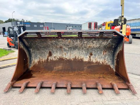 Doosan Rock bucket  230104- 01475 | Brabant AG Industrie [2]