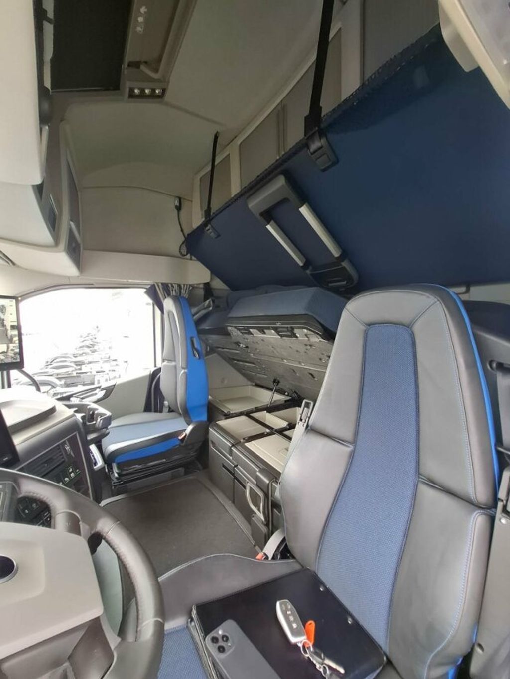 Volvo  (7)