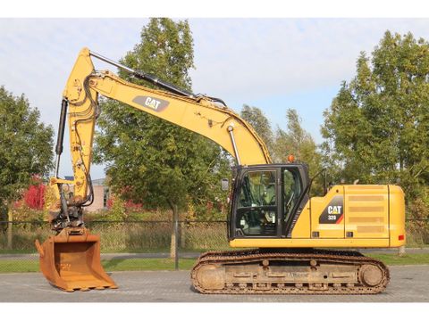 Caterpillar
320 07A | TILT ROTATOR | BUCKET | JAPAN | Hulleman Trucks [1]