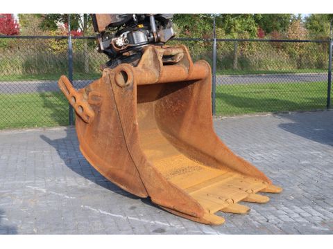 Caterpillar
320 07A | TILT ROTATOR | BUCKET | JAPAN | Hulleman Trucks [10]