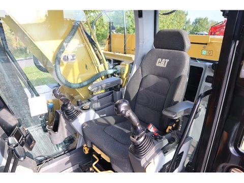 Caterpillar
320 07A | TILT ROTATOR | BUCKET | JAPAN | Hulleman Trucks [17]