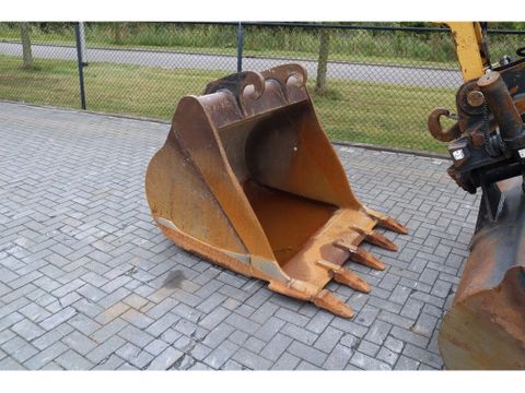 Caterpillar
320 GC 07A | JAPAN BUILT | TILT BUCKET | TOOTH BUCKET | Hulleman Trucks [10]