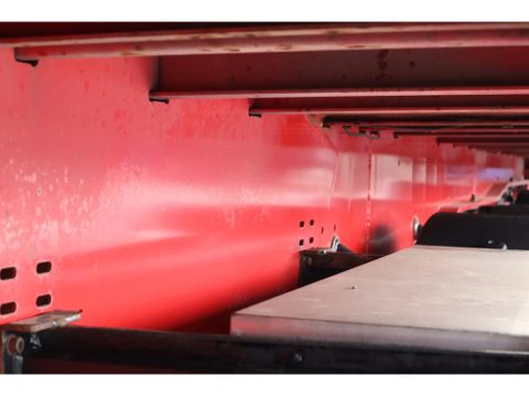 Kelberg
HIAB 228-4 | 3 AXLE | LIFT AXLE | 2X STEERING | KRAN / CRANE | Hulleman Trucks [15]