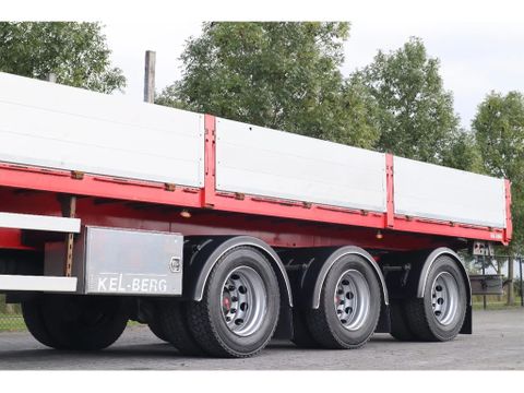Kelberg
HIAB 228-4 | 3 AXLE | LIFT AXLE | 2X STEERING | KRAN / CRANE | Hulleman Trucks [9]