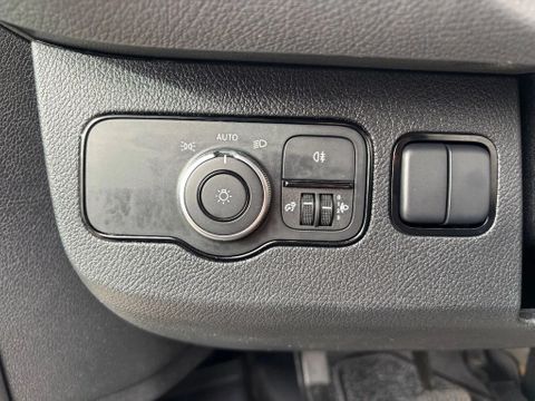Mercedes-Benz 317CDI Dubbelcabine Openlaadbak Airco Cruisecontrol 3500KG Trekhaak Camera BPM VRIJ 5X OP VOORRAAD | Van Nierop BV [9]