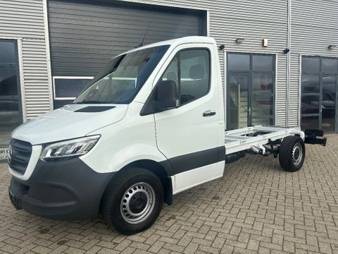 Mercedes-Benz 315CDI RWD L2 ( 3.66 Wielbasis ) Automaat Airco Navi Cruisecontrol Xenon Trekhaak BPM VRIJ | Van Nierop BV [2]