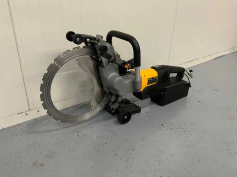 Ultra Force Equipment DC8400 - Muurzaagmachine in koffer | Used Machinery Trading B.V. [1]