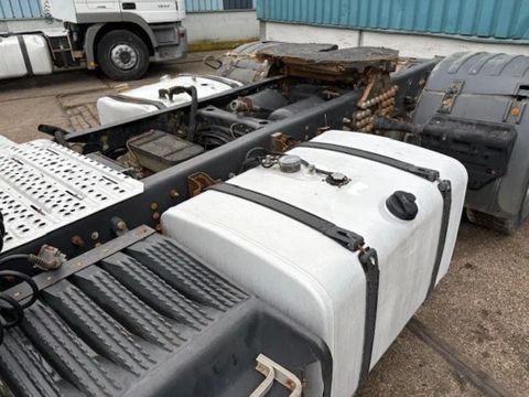 Scania LA 4x2 DAYCAB (EURO 3 / 12 GEARS MANUAL GEARBOX / RETARDER / HYDRAULIC KIT / P.T.O.) | Engel Trucks B.V. [8]