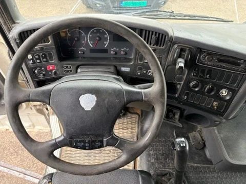 Scania LA 4x2 DAYCAB (EURO 3 / 12 GEARS MANUAL GEARBOX / RETARDER / HYDRAULIC KIT / P.T.O.) | Engel Trucks B.V. [9]