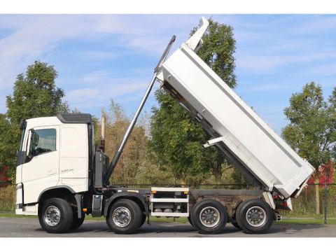 Volvo
| 8X4 | BIG AXLES | RETARDER | EURO 6 | Hulleman Trucks [8]