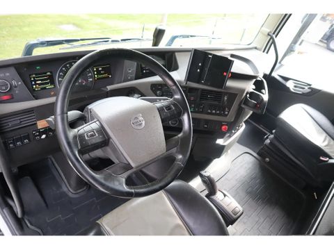 Volvo
| 8X4 | TANDEMLIFT | RETARDER | BIG AXLES | EURO 6 | Hulleman Trucks [17]
