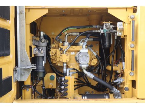 Caterpillar
323EL | 323 EL | BUCKET | QUICK COUPLER | Hulleman Trucks [14]