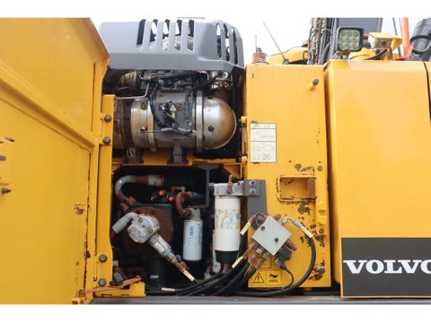 Volvo
EWR 150 E | ROTOTILT | BUCKET | TRAILER HYDR | Hulleman Trucks [13]