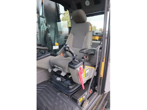 Volvo
EWR 150 E | ROTOTILT | BUCKET | TRAILER HYDR | Hulleman Trucks [15]