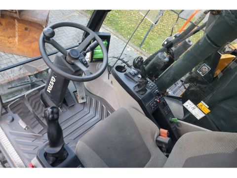 Volvo
EWR 150 E | ROTOTILT | BUCKET | TRAILER HYDR | Hulleman Trucks [16]