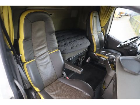 Volvo
| 6X2*4 | RETARDER | STEERING AXLE | JOAB HOOK | EURO 6 | Hulleman Trucks [15]